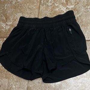 Mid rise Lululemon running shorts
